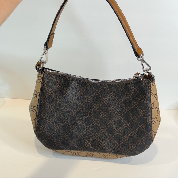 ✨ Nine West Monogram Print Shoulder Bag – Chic & Timeless Preloved Charm ✨ - Picture 3 of 16